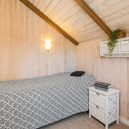 2 Bedroom Awesome In